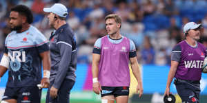 Will Harrison of the Waratahs warms up. 