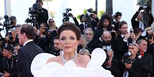 Joan Collins.