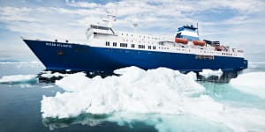 Cruise Antarctica:Voyaging south from the city of Ushuaia