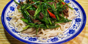 Xinjiang Lamian serves noodles as long as your arm