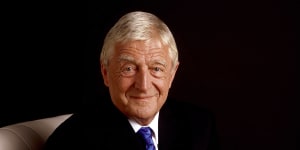 Between 1979 and 1983,British talk-show master Michael Parkinson decamped to Australia to film interviews with high-profile Australians.