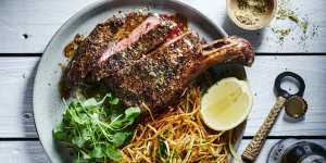 Coffee-rubbed rib-eye with straw fries.