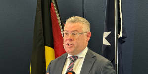 Federal Agriculture Minister Murray announcing the ban in Perth today.