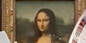 Earlier this year,a man smeared cake on the glass case covering the Mona Lisa in the Louvre,to protest climate change. 