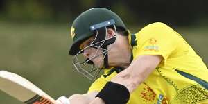 Steve Smith goes on the attack against Zimbabwe in the second ODI.