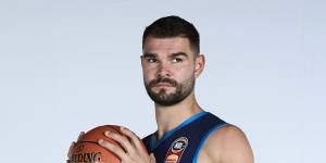 Melbourne United’s Isaac Humphries.