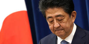 Apologetic Abe,Japan's longest serving PM,resigns