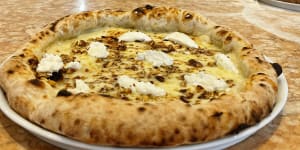 Top fine-dining chef opens quality pizza joint in Manly,and this cheesy number is his slice of choice