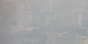 As hazardous haze envelops Thailand,residents seek refuge