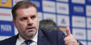 Ange Postecoglou on cusp of winning J.League title with Yokohama