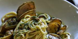 Garlicky spaghetti and clams.