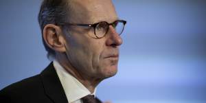 ANZ chief Shayne Elliott to forgo $3m bonus after investor revolt