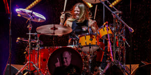 Foo Fighters cancel all tour dates following death of drummer Taylor Hawkins