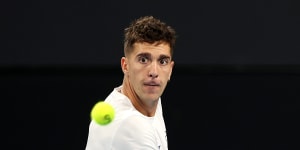 Fluffy tennis balls:Why Australian Open players hate them