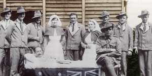 Nurses Hilda Samsing,left,and Alice Kitching with convalescing Australians on Lemnos,near Gallipoli.