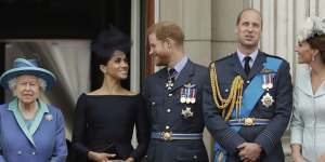 The Queen with Meghan,Harry,William and Catherine in July 2018.