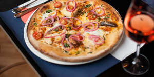 The sardine pizza with smoked mozzarella.