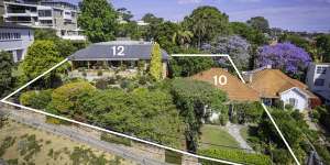 Two houses in Rose Bay have sold in one line to the directors behind luxury property developer Fortis.