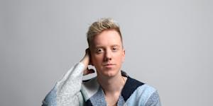 British comedian James Barr thought his career was over after he left his abusive partner. Since then,he’s made a triumphant return to the stage.