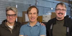 Odenkirk (centre),with the show’s co-creators Peter Gould (left) and Vince Gilligan.