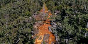 Discolouration in the Eastern Tributary,in the Woronora catchment area,south of Sydney. 