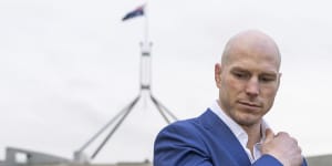 ‘No integrity’:Pocock attacks Labor’s climate bill ahead of Senate debate