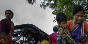 Millions of homes under water as floods hit India,Bangladesh