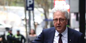 Sydney University vice chancellor Mark Scott apologised to Jewish students and staff at the royal commission on Wednesday.