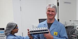 Ellume's CEO and founder,Sean Parsons,in the company's east Brisbane lab.
