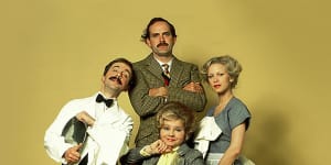 Basil (John Cleese),Manuel (Andrew Sachs),Sybil (Prunella Scales) and Polly (Connie Booth) in Fawlty Towers.