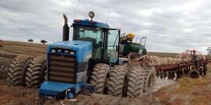 95-year-old Queensland farmer trapped in mud for two days