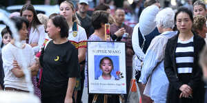 Hundreds gather at vigil for slain Gold Coast girl