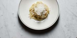 The lunchtime lure of $15 cacio e pepe.