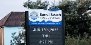 No play outdoors before school:Bondi Beach Public School.