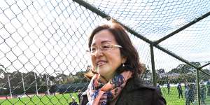 Gladys Liu used WeChat extensively in previous campaigns,but has now withdrawn from it.
