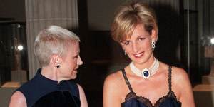 Princess Diana arrives for the 1996 gala with Liz Tilberis,then editor-in-chief of Harper's Bazaar and former editor of British Vogue.