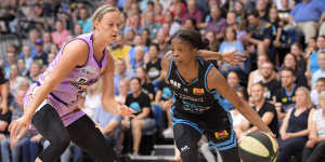 Capitals take down Boomers to make WNBL grand final