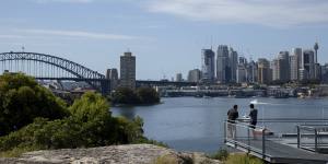 High levels of toxins have been discovered in Berrys Bay,where tunnel dredging will occur.