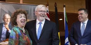 Rudd with his wife Thérèse Rein during the unveiling of his official portrait.