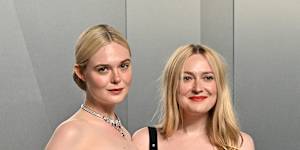 Elle and Dakota Fanning arrive at the Vanity Fair Oscar Party.