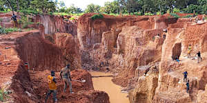 High grade gold hits continue for Aurum in West Africa