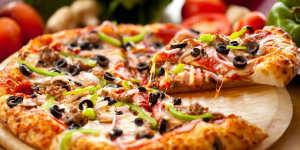 The pizza company introduced,then retracted,a 6 per cent delivery service fee last year after the extra charge resulted in people buying fewer pizzas.