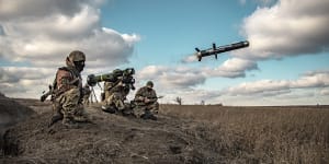 Baltic States sending anti-tank,anti-aircraft missiles to Ukraine