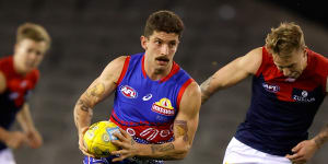 ‘Libba’ question key as Bulldogs aim to end Perth drought