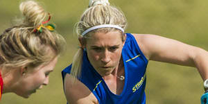 Evans goes west to realise Hockeyroos dream