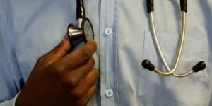 Insurers back plan for private health plans to cover kids up to age 30