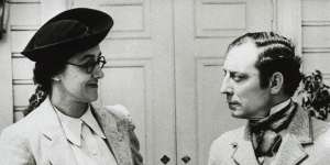  Herald journalist Connie Robertson and Buster Keaton during World War II in 1939.