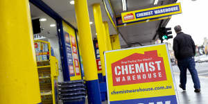 The Chemist Warehouse and Sigma Healthcare merger has received an amber light.