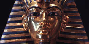 The gold funerary mask of the pharaoh Tutankhamun