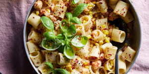 10-minute chilli,prawn and corn pasta.